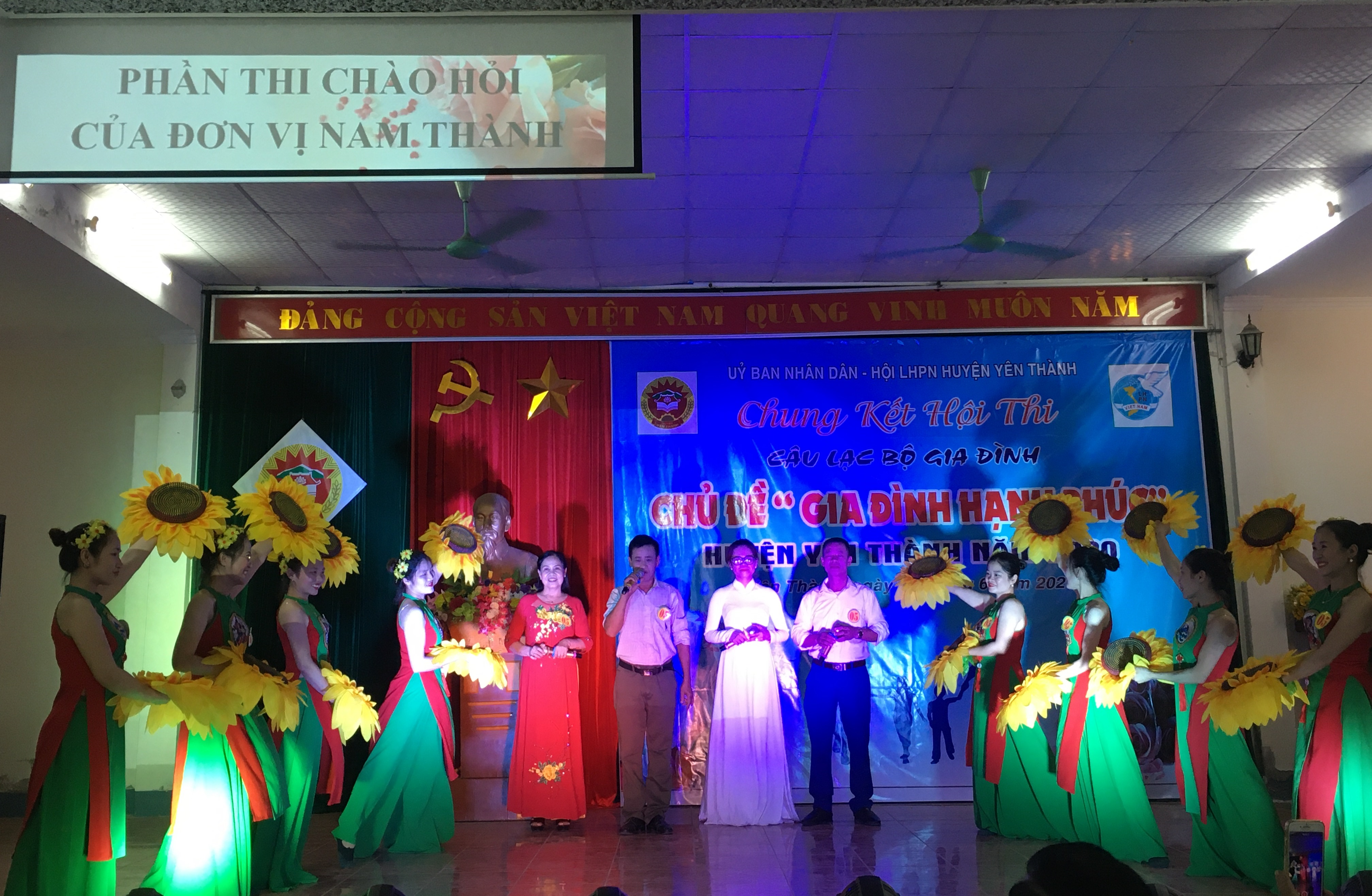 Chung kết cuộc thi câu lạc bộ gia đình với chủ đề “gia đình hạnh phúc”